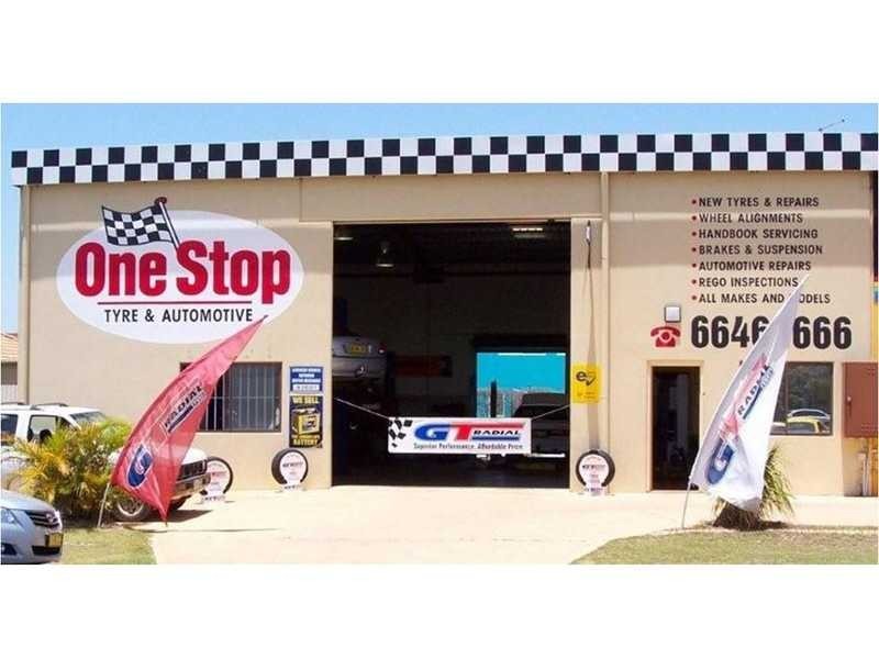 Unit 1/2 Robert Close, Yamba NSW 2464