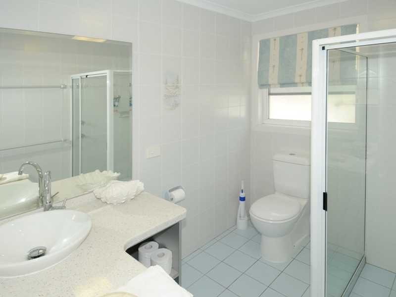 38 Palm Terrace, Yamba NSW 2464