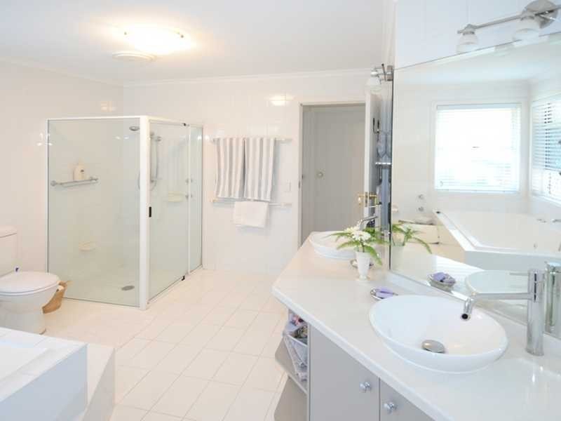 38 Palm Terrace, Yamba NSW 2464