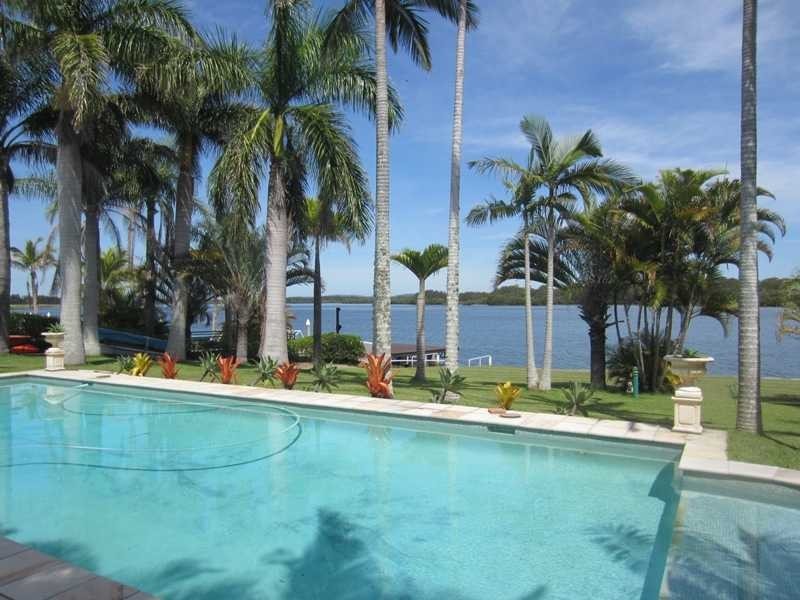 38 Palm Terrace, Yamba NSW 2464