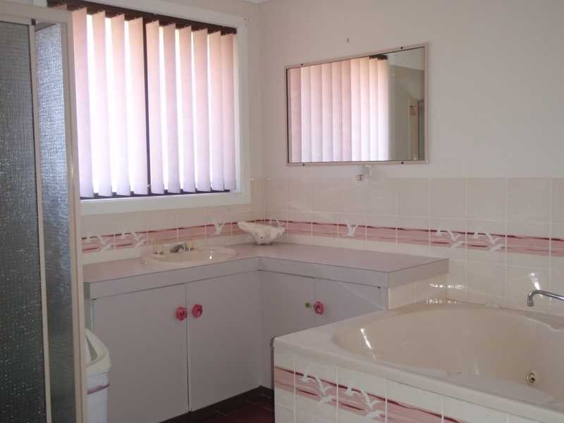 10 The Mainbrace, Yamba NSW 2464