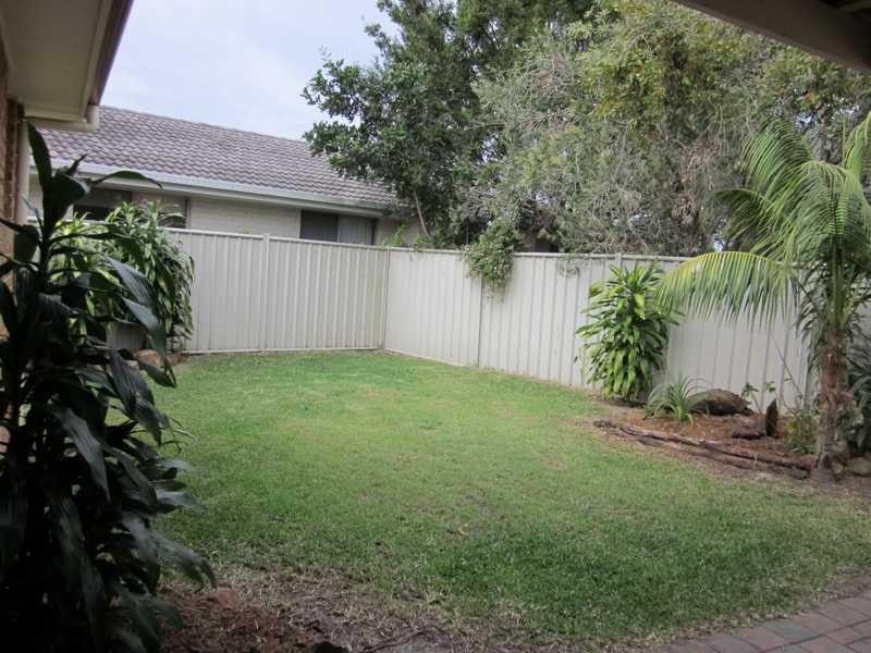 8 Mariners Way, Yamba NSW 2464