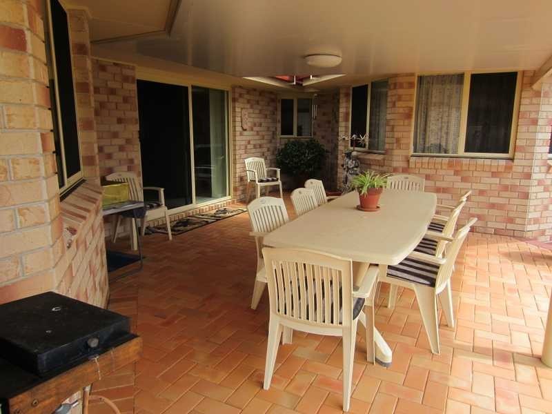 6 Bayview Drive, Yamba NSW 2464