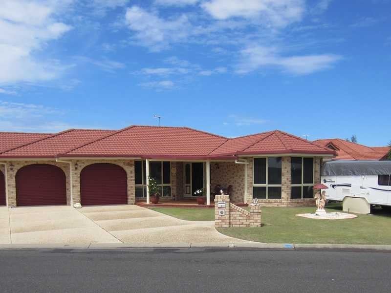 6 Bayview Drive, Yamba NSW 2464