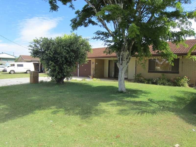 4 Coonawarra Court, Yamba NSW 2464