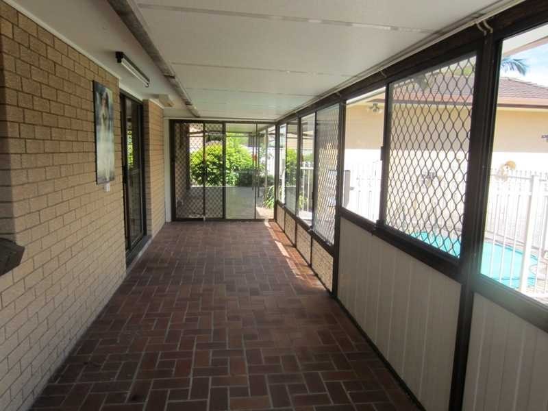 4 Coonawarra Court, Yamba NSW 2464