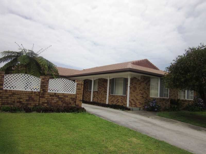 11 Casuarina Close, Yamba NSW 2464