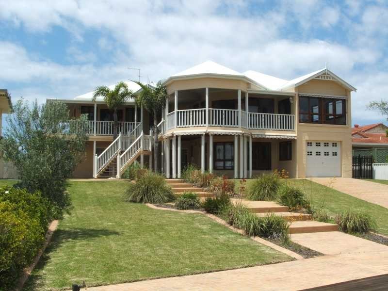 48 Palm Terrace, Yamba NSW 2464