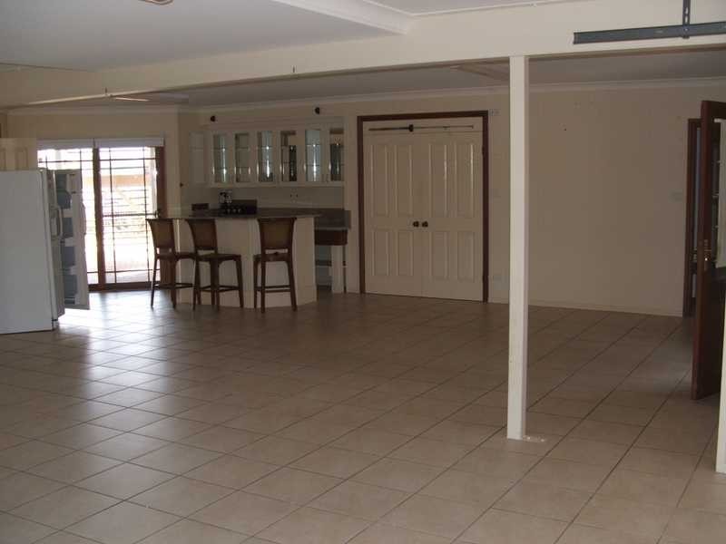 48 Palm Terrace, Yamba NSW 2464