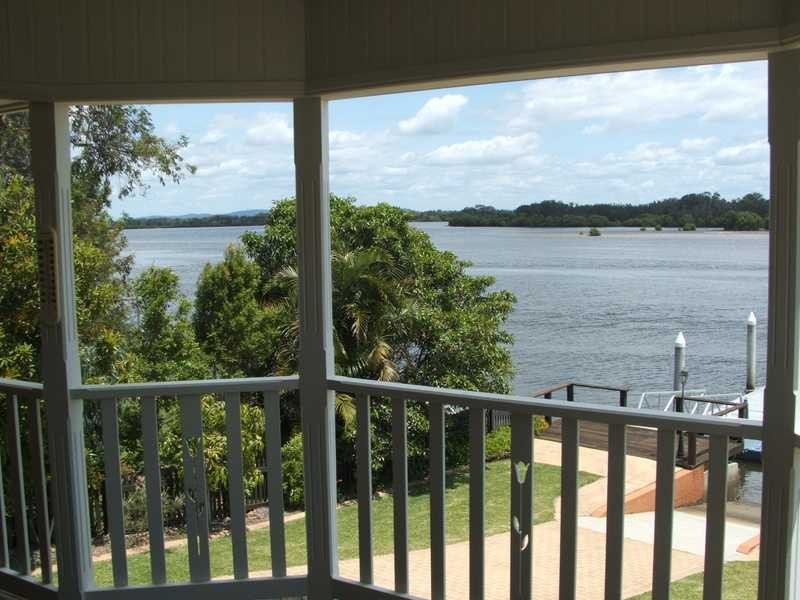 48 Palm Terrace, Yamba NSW 2464