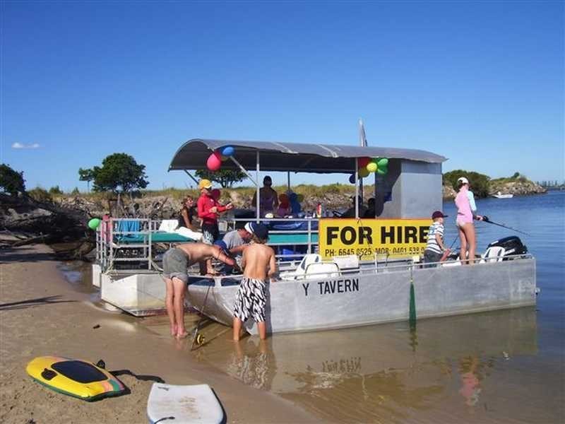 Clarence River Boat Hire, Yamba NSW 2464