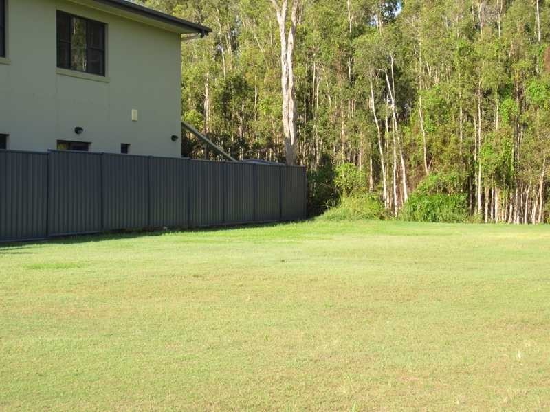 5 William Avenue, Yamba NSW 2464