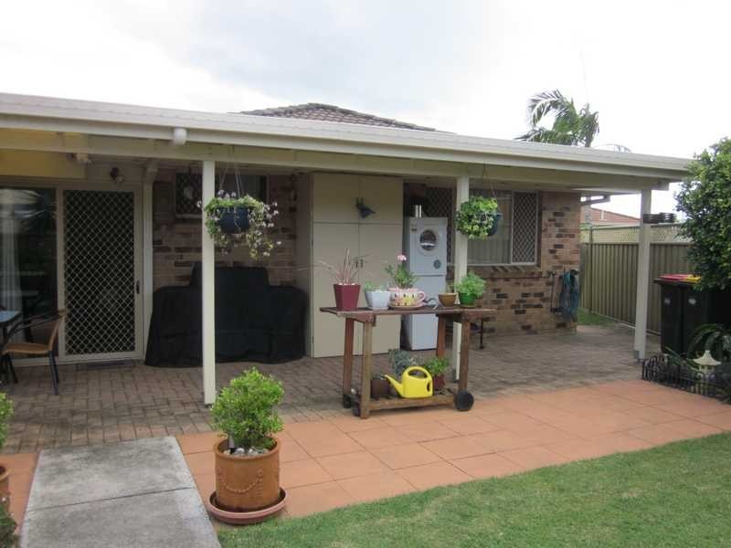 Unit 1/24 Heron Court, Yamba NSW 2464