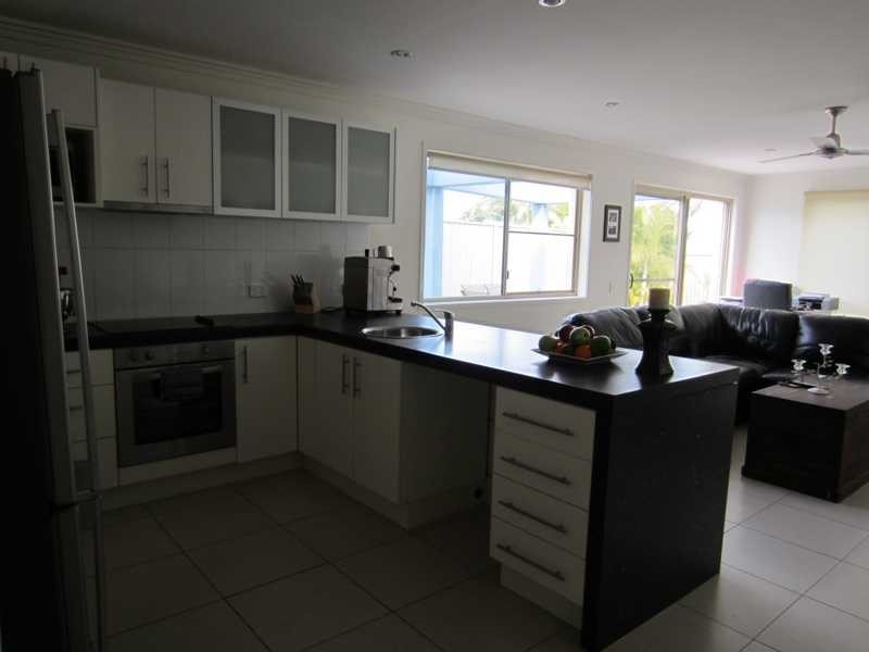 Unit 4/32 Park Avenue, Yamba NSW 2464
