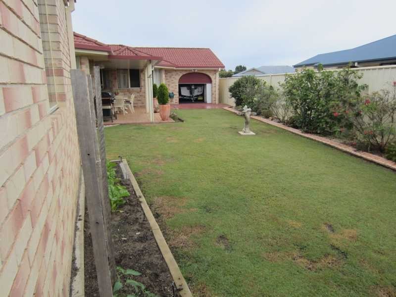 6 Bayview Drive, Yamba NSW 2464