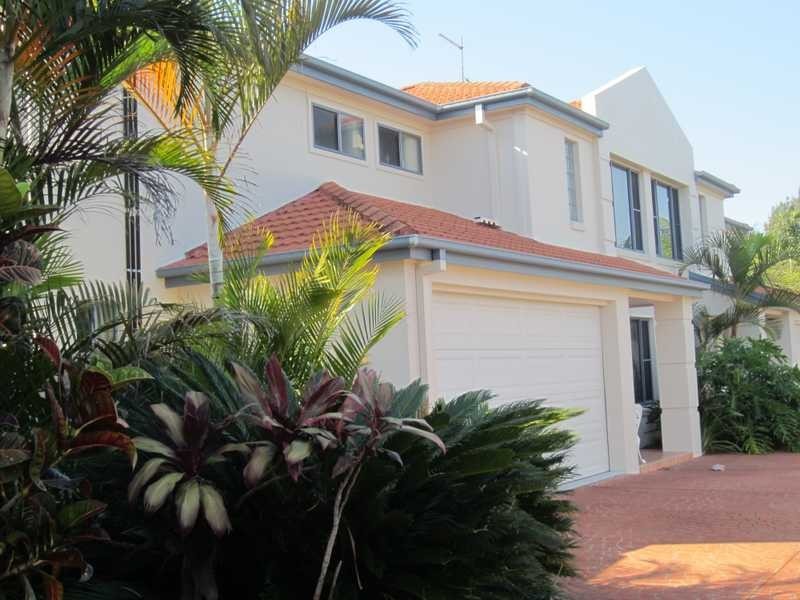 Unit 6/7 Edgewater Close, Yamba NSW 2464