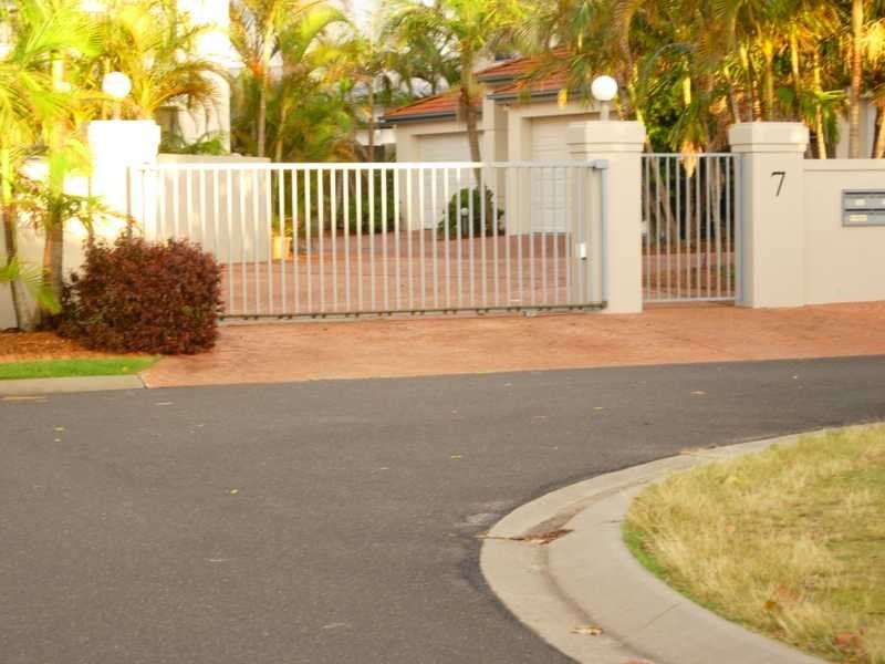 Unit 6/7 Edgewater Close, Yamba NSW 2464