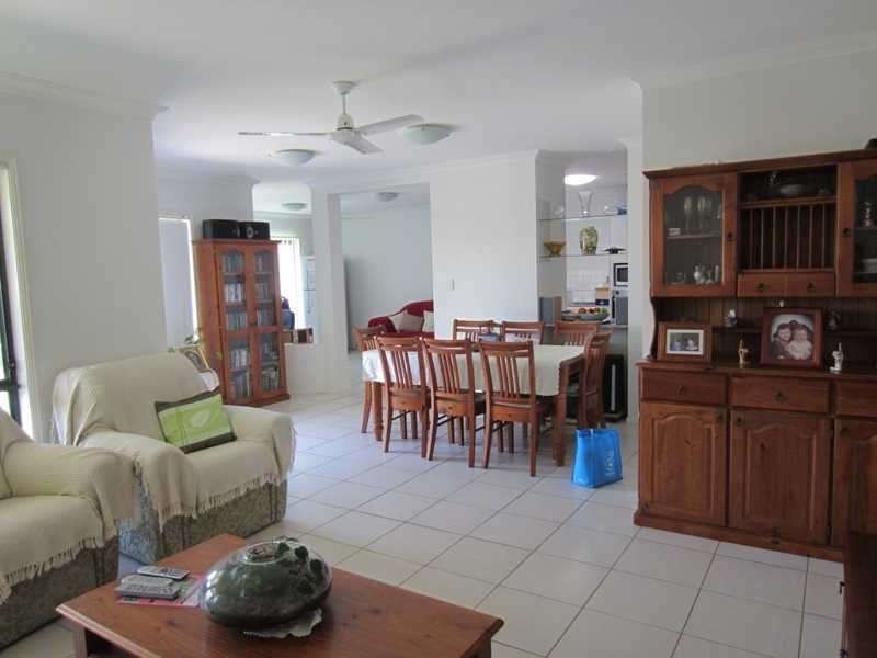 14 Oceania Court, Yamba NSW 2464