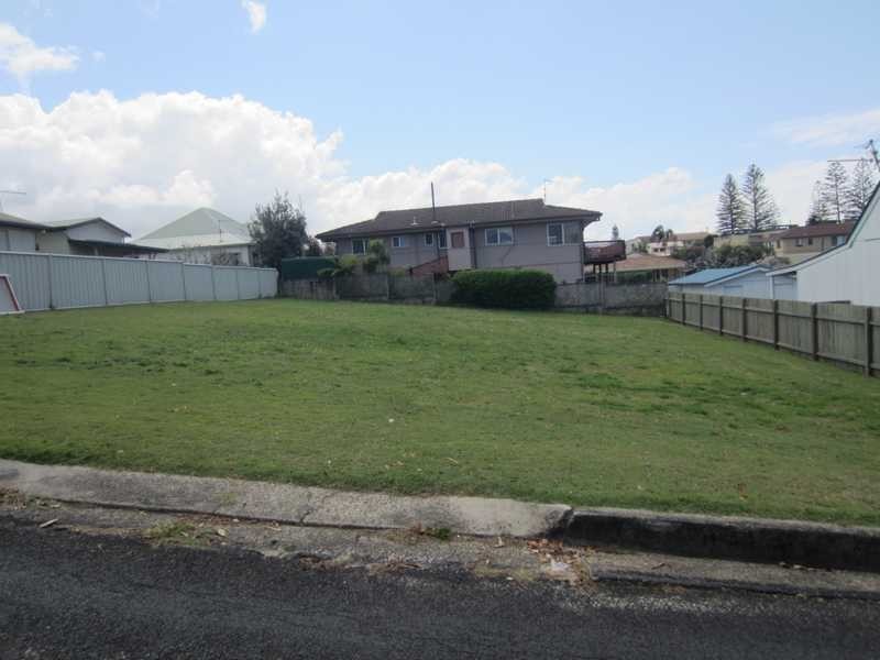 19 Queen Street, Yamba NSW 2464