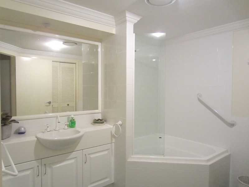 Unit 5 Block 1/18-19 PACIFIC PARADE, Yamba NSW 2464