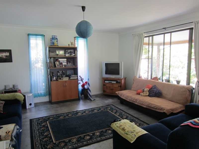 2 Carrs Drive, Yamba NSW 2464