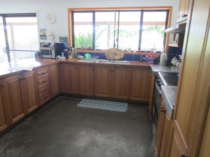 2 Carrs Drive, Yamba NSW 2464