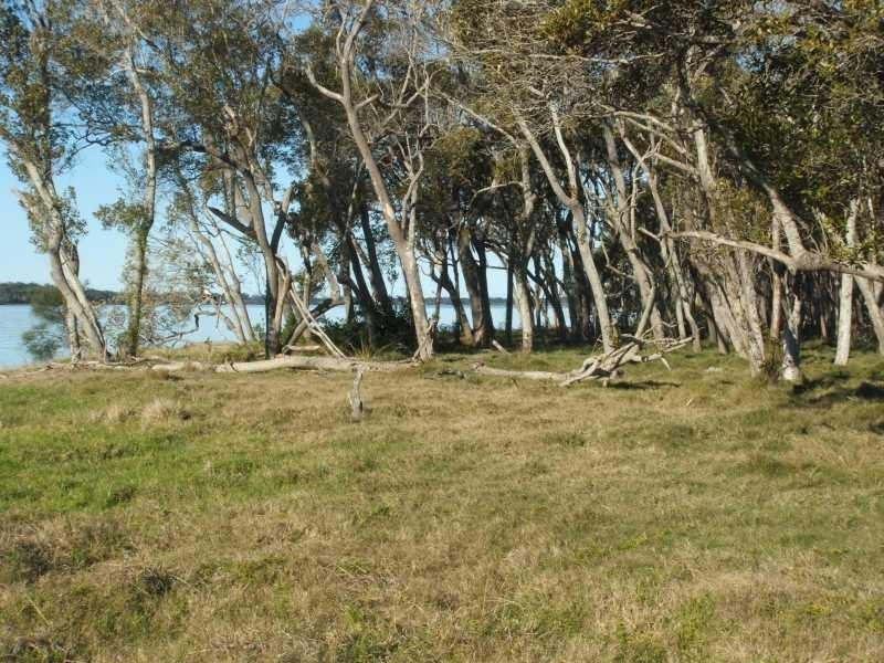 35 Dwyers Road, Palmers Island NSW 2463