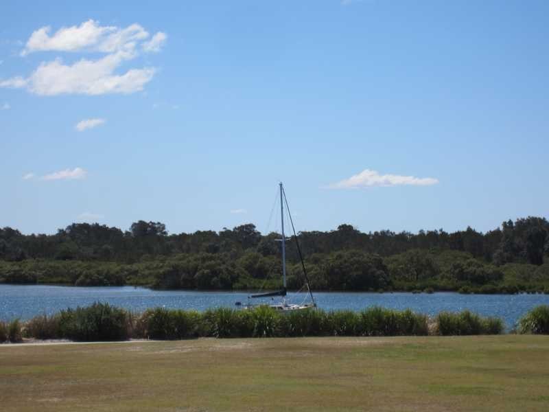 Unit 5/8 Bent Street, Yamba NSW 2464