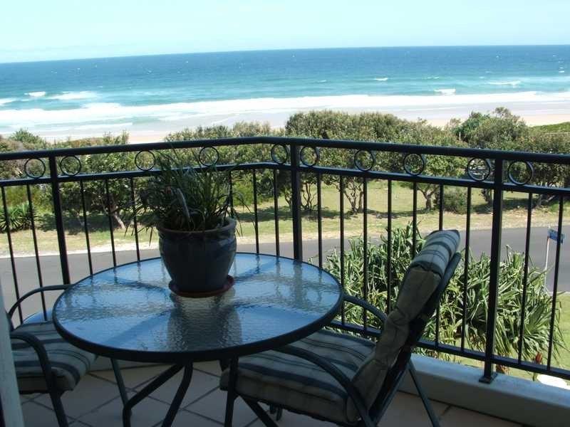 Unit 10/18 Pacific Parade, Yamba NSW 2464