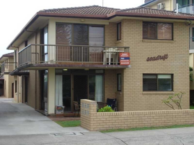 Unit 3/6 Queen Street, Yamba NSW 2464