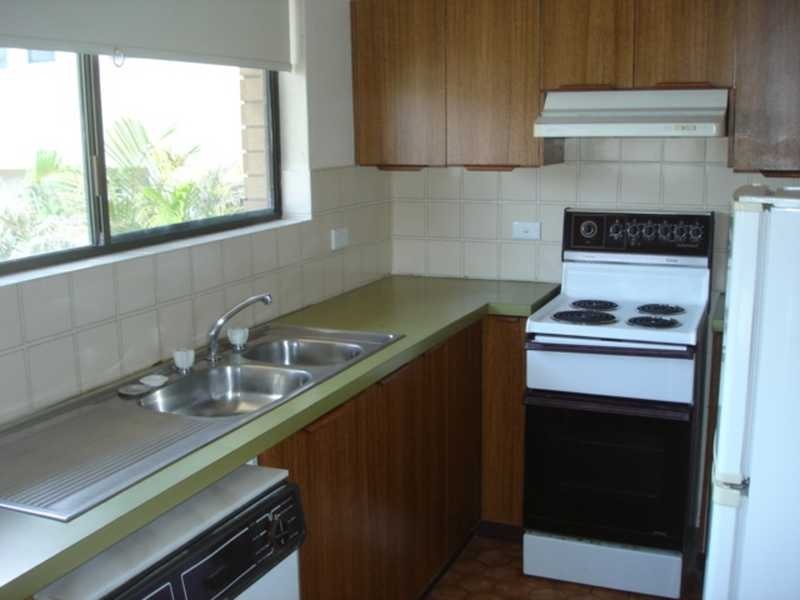 Unit 3/6 Queen Street, Yamba NSW 2464