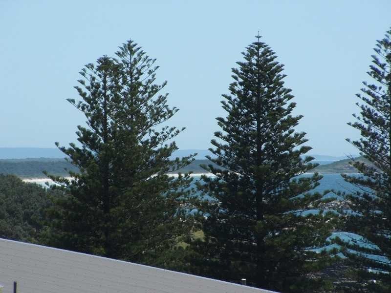 Unit 2/3 Church Street, Yamba NSW 2464