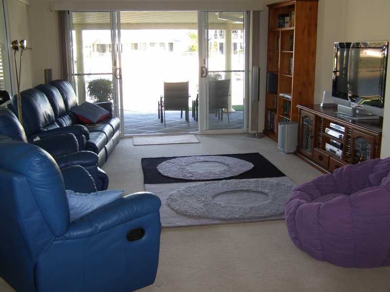 9 Nabilla Court, Yamba NSW 2464