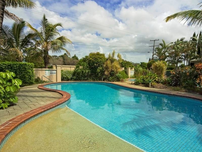 143 Golden Four Drive, Bilinga QLD 4225