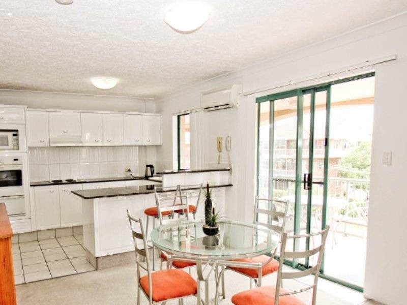 10/2 Graham Street, Bilinga QLD 4225