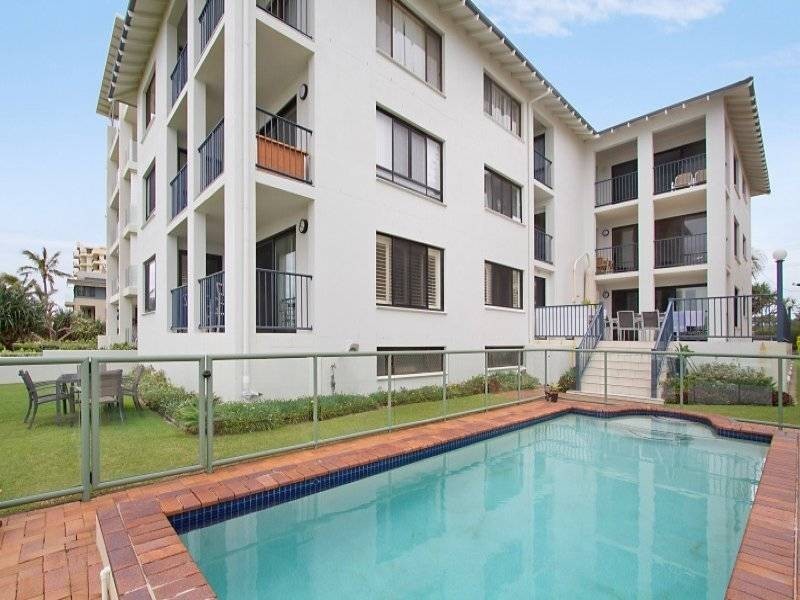 353 Golden Four Drive ‘Laura’, Tugun QLD 4224
