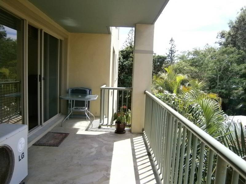 37 Golden Four Drive, Bilinga QLD 4225