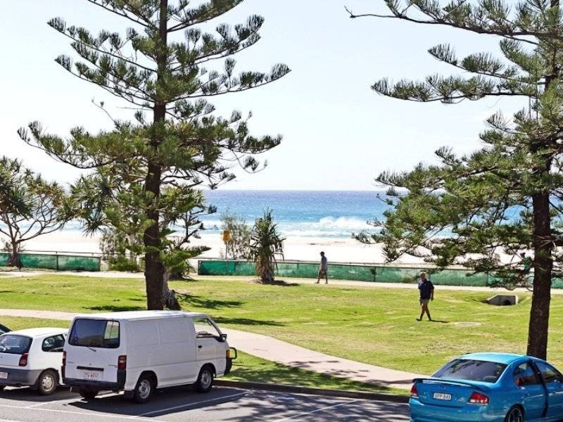 99 Griffith Street, Coolangatta QLD 4225