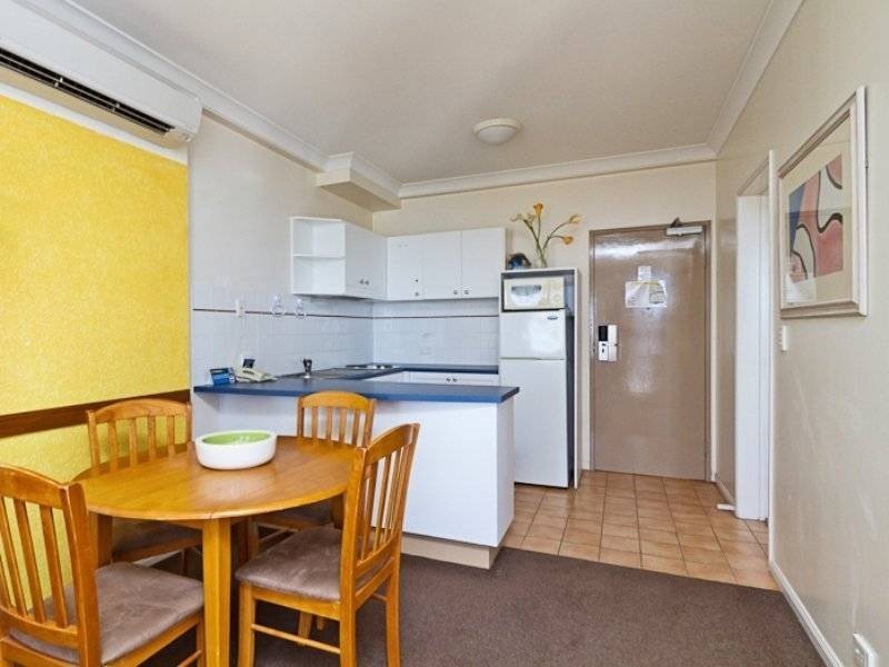 99 Griffith Street, Coolangatta QLD 4225
