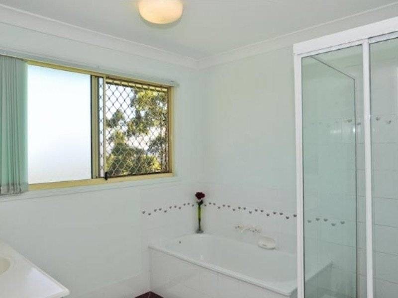 53 Doubleview Drive, Elanora QLD 4221