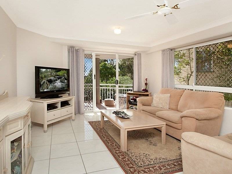 28/112 Musgrave Street, Kirra QLD 4225