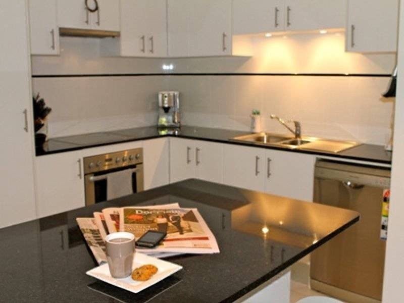 17/15 South Street, Kirra QLD 4225