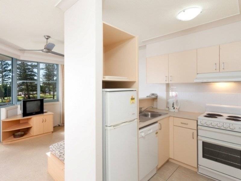 306/92 Musgrave Street, Kirra QLD 4225