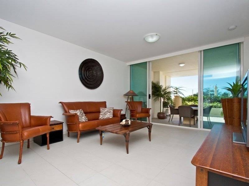 G03/2 Creek Street, Kirra QLD 4225