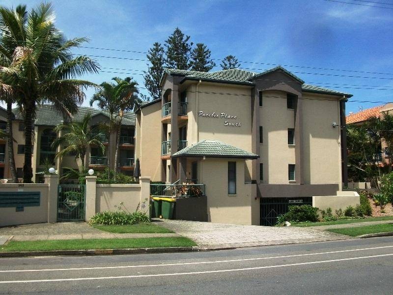 205/143 Golden Four Drive, Bilinga QLD 4225