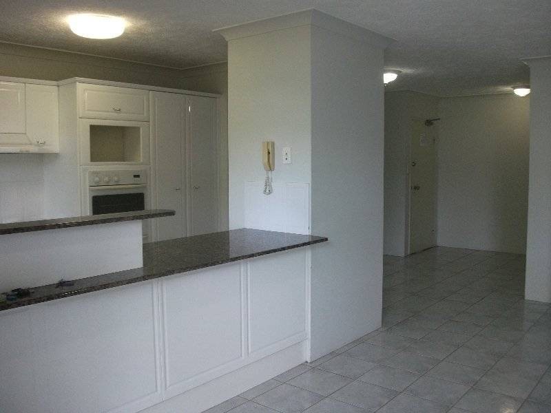 205/143 Golden Four Drive, Bilinga QLD 4225