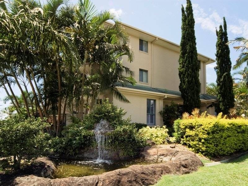 10/2 Graham Street, Bilinga QLD 4225