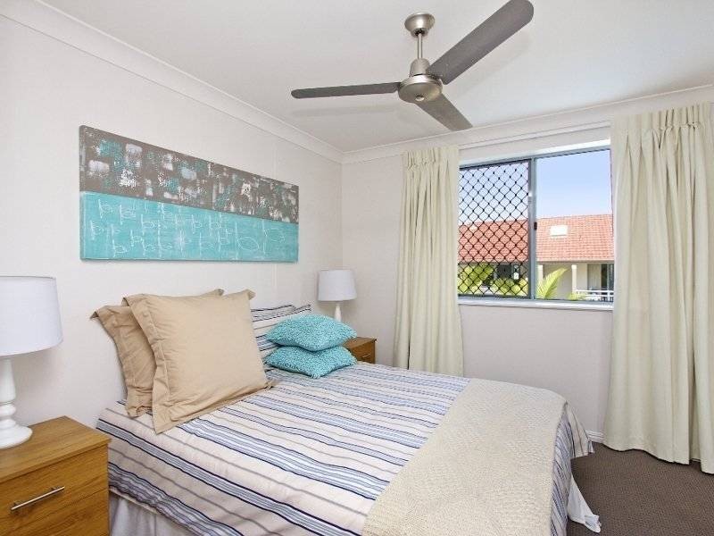 201/92 Musgrave Street, Kirra QLD 4225