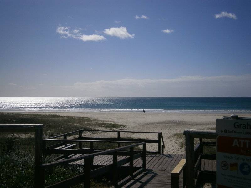 1/160 Pacific Parade, Bilinga QLD 4225