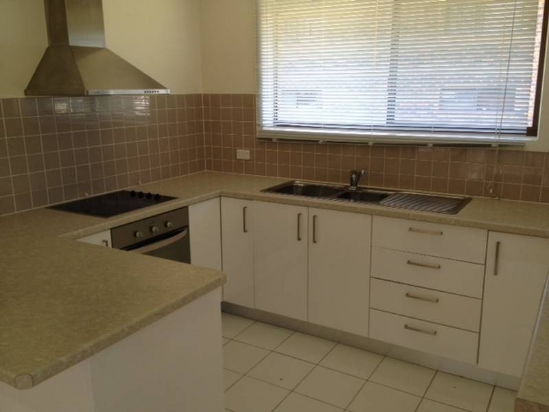 2/25 Lakes Drive, Tweed Heads West NSW 2485